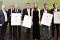 Staatsehrenpreise für Winzer in Franken. Im Bild (von links): Hubert Bittlmayer, Amtschef des Bayerischen Staatsministeriums für Ernährung, Landwirtschaft und Forsten, Horst Kolesch, Vizepräsident des Fränkischen Weinbauverbands, Heinrich Wirsching (Weingut Hans Wirsching), Johannes Popp (Weingut Ernst Popp),&nbsp; Fränkische Weinkönigin Eva Brockmann, Christoph Walter, (Weingut Josef Walter ), Johannes Dereser (Weingut Dereser)&nbsp;