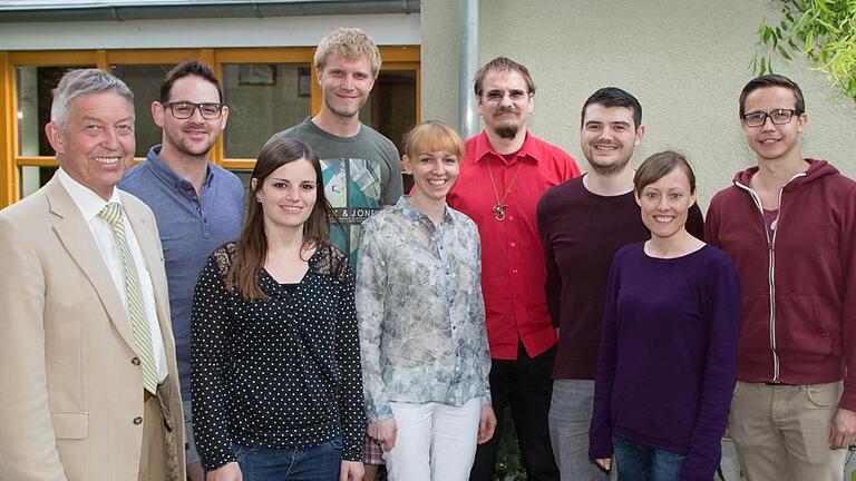 Gewählt: CSU-Kreisvorsitzender Otto Hünnerkopf (von links) mit dem Vorstand des Junge-Union-Kreisverbandes. Diesem gehören Marcel Hannweber, Sandra Ehmer, Lars-Hendrik Hein, Evi Kilian, Daniel Koppe, Michael Plömpel, Katrin Blendel und Fabian Uhl an.