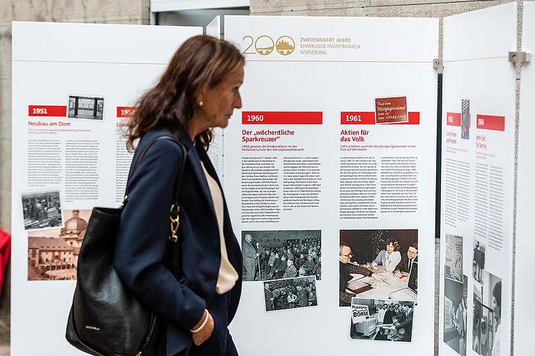 Ausstellung: 200 Jahre Sparkasse Mainfranken Würzburg am Mittwoch 14.09.22 in der Behr-Halle am Rathaus in Würzburg.