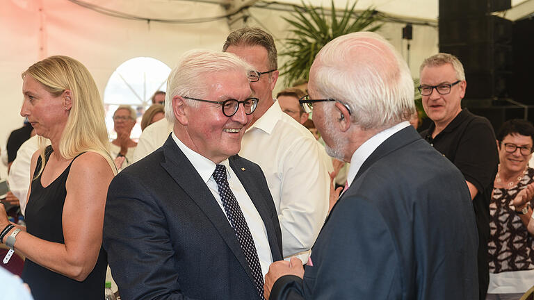 Eröffnung des Würzburger Africa Festivals mit Bundespräsident Frank Walter Steinmeier auf den Mainwiesen.