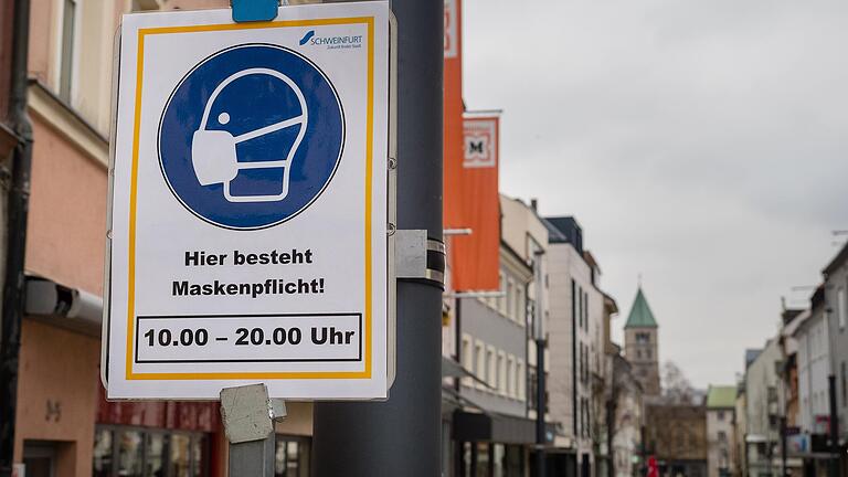 Ab Mittwoch erst einmal Geschichte: Die Stadt Schweinfurt hebt die Maskenpflicht in den Straßen auf. Ab Mittwoch erst einmal Geschichte: Die Stadt Schweinfurt hebt die Maskenpflicht in den Straßen auf.