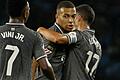 Celta Vigo - Real Madrid       -  Kylian Mbappé wird für seinen Torerfolg gefeiert.