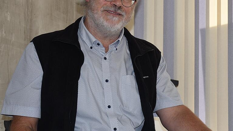 Lorenz Hummel (57) ist der neue Leiter des Gesprächs-Ladens. Lorenz Hummel (57) ist der neue Leiter des Gesprächs-Ladens. 