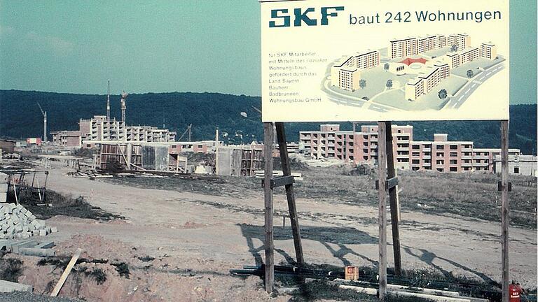 Die SKF-Wohnbaugesellschaft BAWOG ist eine der ersten, die auf dem Gelände des Deutschhofes baut. Die SKF-Wohnbaugesellschaft BAWOG ist eine der ersten, die auf dem Gelände des Deutschhofes baut.