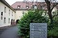 In seiner 900-jährigen Geschichte beherbergte das Kloster Hausen nicht nur Nonnen, sondern war auch Kinder- und Altenheim sowie Außenstelle des Landratsamtes. Inzwischen steht es teilweise leer. Der Kreis plant, es ab Dezember als Notunterkunft fü...       -  In seiner 900-jährigen Geschichte beherbergte das Kloster Hausen nicht nur Nonnen, sondern war auch Kinder- und Altenheim sowie Außenstelle des Landratsamtes. Inzwischen steht es teilweise leer. Der Kreis plant, es ab Dezember als Notunterkunft für Menschen auf der Flucht zu nutzen.
