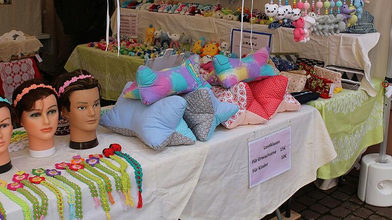 Das Stadtmarketing Gemünden lädt zum Start in den Frühling und zur Vorbereitung auf das Osterfest zum 'Markt der Sinne'. Das Stadtmarketing Gemünden lädt zum Start in den Frühling und zur Vorbereitung auf das Osterfest zum 'Markt der Sinne'. 