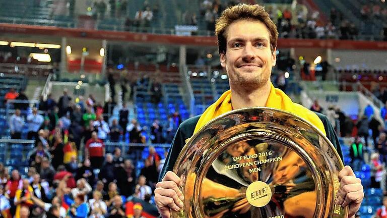 Deutschland - Spanien       -  Handball-Europameister Carsten Lichtlein wird sich am 9. März ins Goldene Buch der Stadt eintragen.