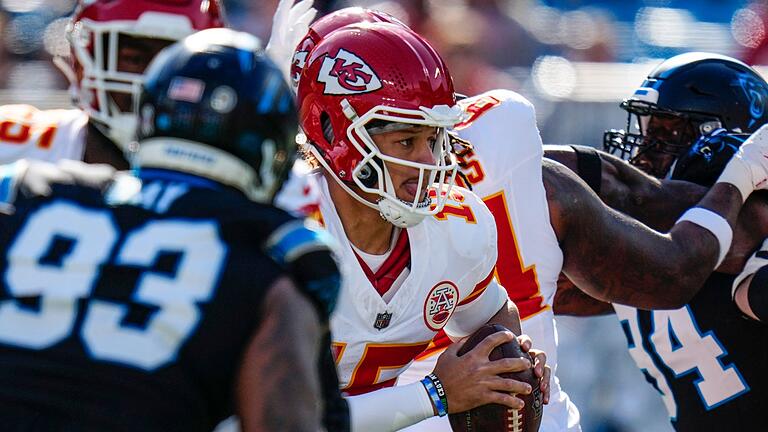 Carolina Panthers - Kansas City Chiefs       -  Patrick Mahomes und die Chiefs haben acht ihrer elf Spiele nur äußerst knapp gewonnen.