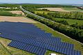 Sonnenenergie entlang der Maintalautobahn A70 bei Knetzgau: Solarparks boomen auch in Mainfranken. Nun soll verstärkt auf verträgliche Standorte geachtet werden.&nbsp;