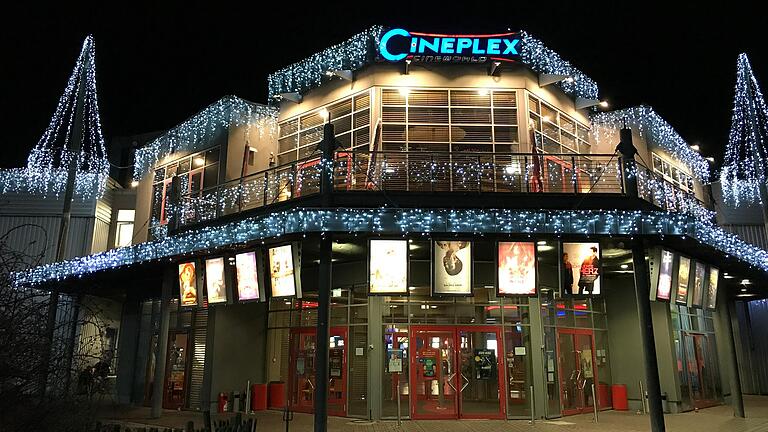 Ein Drittel der Besucher des Kinos Cineworld im Dettelbacher Mainfrankenpark nutzt nach Aussage der Kino-Verantwortlichen das Test-Angebot vor Ort. Ein Drittel der Besucher des Kinos Cineworld im Dettelbacher Mainfrankenpark nutzt nach Aussage der Kino-Verantwortlichen das Test-Angebot vor Ort.