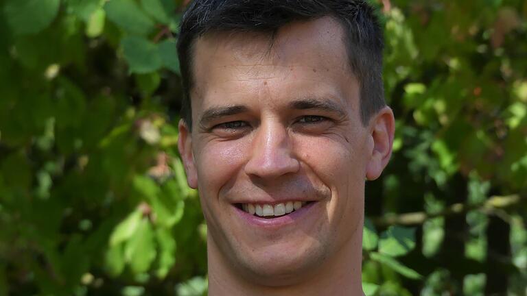 Thorsten Schwab (31) leitet seit sieben Jahren die Forstbetriebsgemeinschaft Main-Spessart-West. Thorsten Schwab (31) leitet seit sieben Jahren die Forstbetriebsgemeinschaft Main-Spessart-West. 