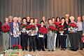 Die Geehrten von links: Vorstand Peter Keller, Agnes Pfister, VEAB Roswitha Garbe, Elisabeth Seemann, Hiltrud Markert, Edeltraud Gessner, Frank Keller, Ernestine May, Marliese Mergenthal, Helga Keller, Georg Full, Helma Stöth, Hildegard Krämer, Anette Karch, Rita Dix, Matthias Rieger, Dritter Bürgermeister Manfred Peter, Margarethe Büttner, Elmar Gessner, Zweiter Bürgermeister Ewald Schirmer und Otto Pfister.