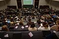 Studierende im Hörsaal       -  Auch Menschen über 65 Jahren können an Universitäten studieren. (Archivbild)