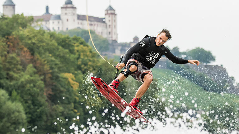 Lokalmatador Philipp Schramm aus Aschaffenburg schaffte es beim WakeEnd wieder ins Finale. Foto: Silvia Gralla Lokalmatador Philipp Schramm aus Aschaffenburg schaffte es beim WakeEnd wieder ins Finale. Foto: Silvia Gralla