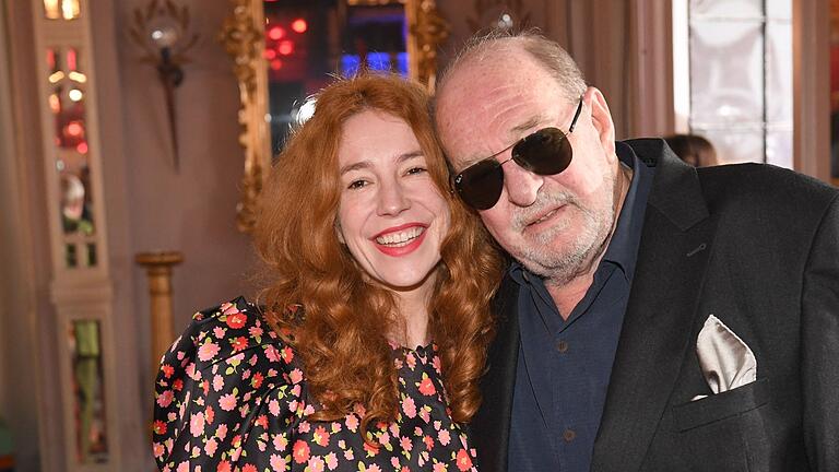 Ralph und Laura Siegel - Der Musikproduzent Ralph Siegel und seine Frau Laura. Ralph und Laura Siegel - Der Musikproduzent Ralph Siegel und seine Frau Laura.