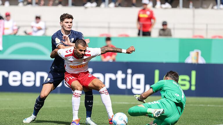 Jahn Regensburg - VfL Bochum       -  Der VfL Bochum hatte es in Regensburg schwer.
