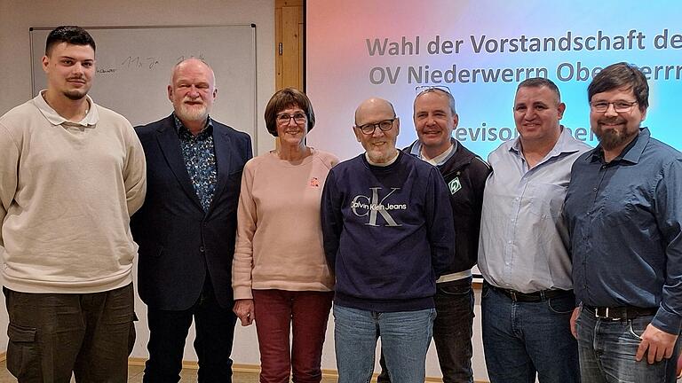 Ein Teil der neuen Vorstandschaft (von links): Renè Wolf, Thomas Wohlfahrt, Hanne Kranz, Paul Ziegler, Horst Böhm, Khaleel Abdulrahmen und Marc Leistner. Ein Teil der neuen Vorstandschaft (von links): Renè Wolf, Thomas Wohlfahrt, Hanne Kranz, Paul Ziegler, Horst Böhm, Khaleel Abdulrahmen und Marc Leistner.