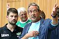Stellt seine Mannschaft auf einen harten Endspurt ein: Rolf Brack (rechts, hier auf einem Archivbild), der kürzlich die DJK Rimpar Wölfe übernommen hat.