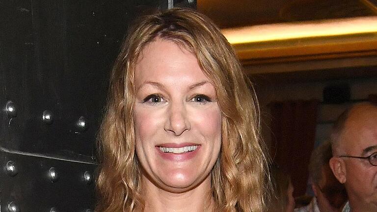 Nina Brandhoff - Auch die Schauspielerin Nina Brandhoff hat sexuelle Übergriffe in der Filmbranche erlebt. Nina Brandhoff - Auch die Schauspielerin Nina Brandhoff hat sexuelle Übergriffe in der Filmbranche erlebt.