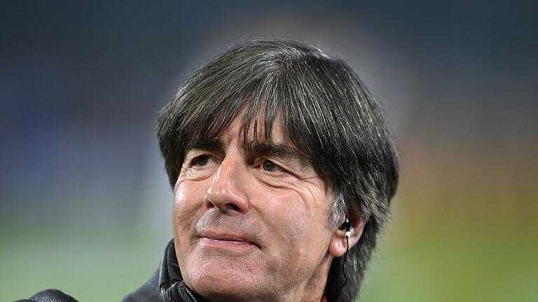 Joachim Löw       -  Joachim Löw ist froh über ein Versprechen an Jamal Musiala