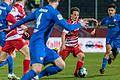 Seinen Kampfgeist brauchen die Würzburger Kickers beim Auswärtsspiel in Sandhausen am Sonntag wieder: Patrick Sontheimer (am Ball) - zuletzt gegen Jahn Regensburg musste er zum ersten Mal in dieser Saison draußen bleiben.