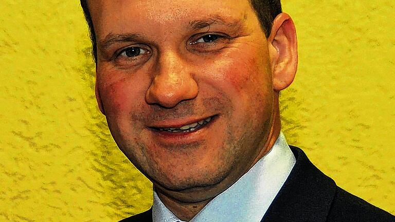 Wiedergewählt als Rot-Kreuz-Kreisbereitschaftsleiter wurde Holger Fröhlich. Für einen Stellvertreter fand sich jedoch keine Mehrheit unter den Wahlberechtigten und Delegierten des Kreisverbandes.