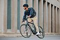 KI erobert E-Bikes mit Bosch-Technik       -  Künstliche Intelligenz kann bei E-Bikes dafür sorgen, dass man mit einem gewünschten Akku-Stand am Ziel ankommt