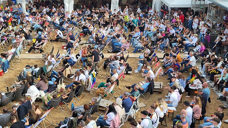 Public Viewing Bad Kissingen       -  Public Viewing am Kissinger Stadtstrand