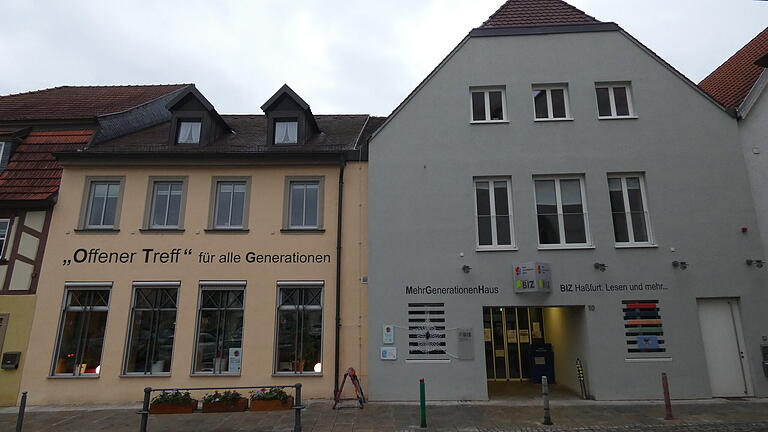 „Frühstück für alle Generationen“ im Mehrgenerationenhaus