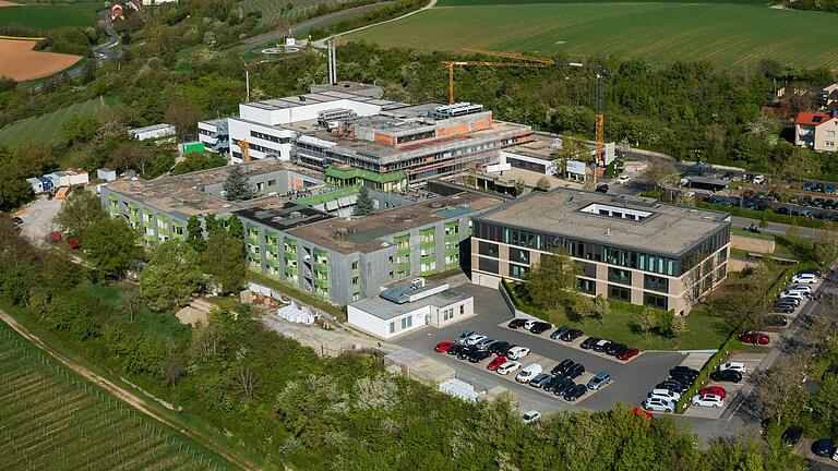 Großbaustelle: Die KKL in Kitzingen wird seit 2014 in mehreren Abschnitten saniert und erweitert. Großbaustelle: Die KKL in Kitzingen wird seit 2014 in mehreren Abschnitten saniert und erweitert.