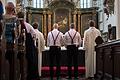 Gleichgeschlechtliche Trauung       -  Eine gleichgeschlechtliche Trauung in Berlin: Was im August 2016 in der evangelischen Marienkirche in Berlin stattfand, ist für die katholische Kirche kein Thema und auch in Teilen der Politik umstritten.