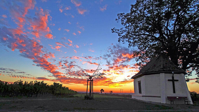 Die Gertraudiskapelle oberhalb von Gerolzhofen ist für viele ein Ort der Stille. Die Gertraudiskapelle oberhalb von Gerolzhofen ist für viele ein Ort der Stille. 