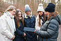 Zukunftsmarsch der IHK Würzburg-Schweinfurt       -  Von links: Christina Bräutigam vom VdU Bayern Nord, Anna Meusert, Geschäftsführerin Planen Wehner GmbH, IHK-Präsidentin Caroline Trips, VdU-Präsidentin Christina Diem-Puello und Sabina Wolf vom Bayerischen Rundunk.