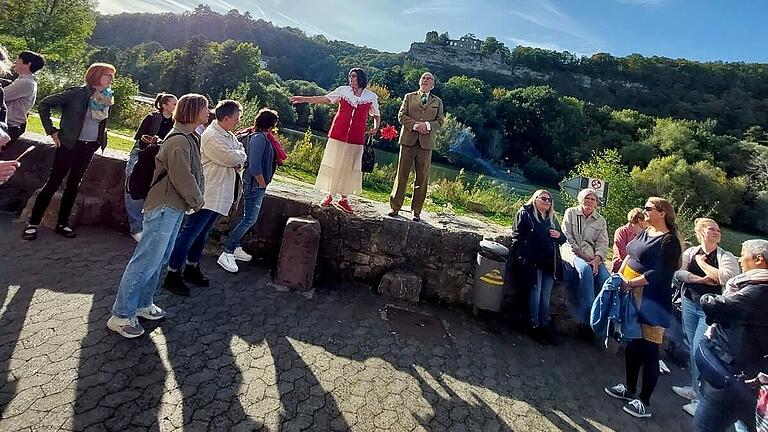 Durch Karscht gezerrt wurden die Mitarbeiterinnen der Tagesstätten der Lebenshilfe Main-Spessart beim Ausflug mit Herrmann und Hermine. Durch Karscht gezerrt wurden die Mitarbeiterinnen der Tagesstätten der Lebenshilfe Main-Spessart beim Ausflug mit Herrmann und Hermine.