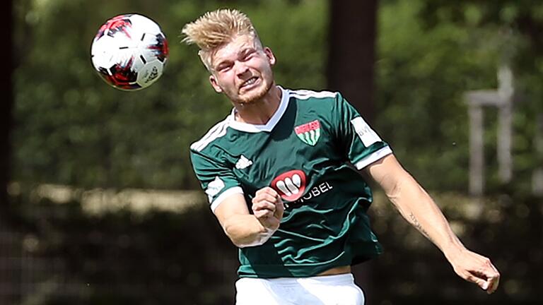 Stefan Maderer erzielte in Lohr das 2:0 für den FC 05 Schweinfurt per Strafstoß und das 3:0.