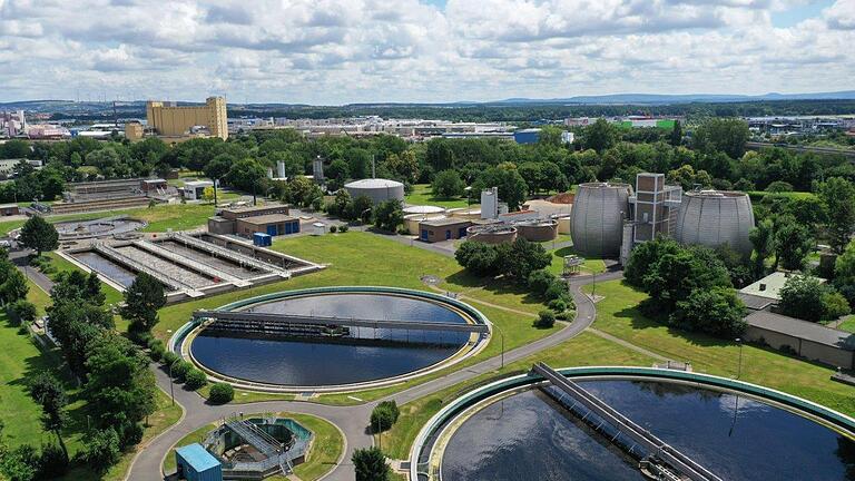 Mit Wasser aus dem Klärwerk soll auf der Landesgartenschau im Jahr 2026 gegossen werden.