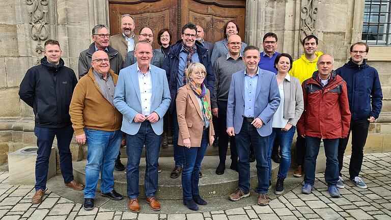 14 Bürgermeisterinnen und Bürgermeister der Kommunalen Allianz trafen sich am vergangenen Wochenende zum zweitägigen Seminar der ILE Raum Marktheidenfeld in Klosterlangheim.