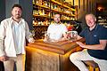 Die Würzburger Sternbar eröffnet mit einem neuen Konzept. Im Bild von links:  Markus Zang, Geschäftsführer vom Sternbäck, Betriebsleiter Heinrich Florian Poppe und Jan Endres, Inhaber der Sternbar.