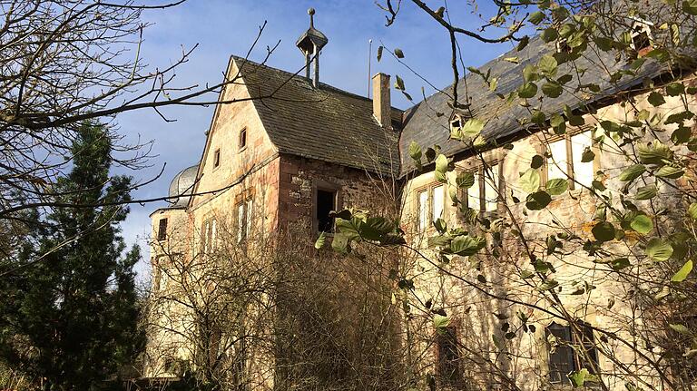 Bauherr von Schloss Höllrich ist Otto Wilhelm Freiherr von Thüngen.