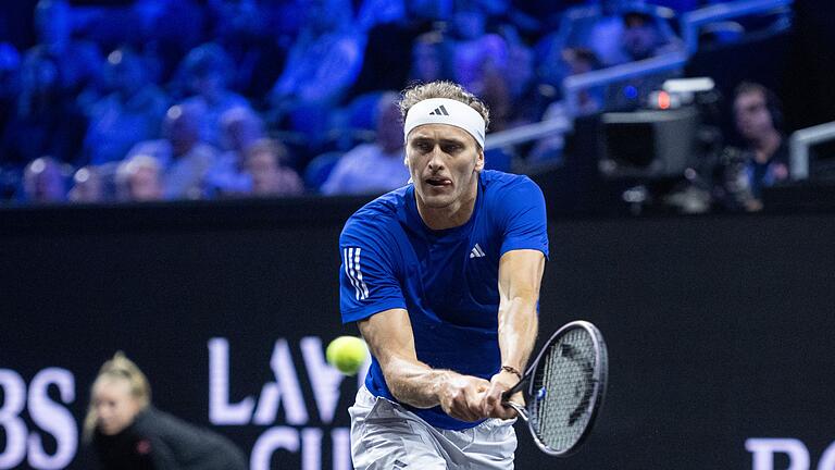 Alexander Zverev       -  Alexander Zverev spielt in dieser Woche das Masters in Shanghai.