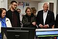 Sichtlich enttäuscht verfolgte Bernd Rützel (Vierter von links) am Sonntag  in seinem Büro in Gemünden die Bekanntgabe der ersten Hochrechnungen zur Bundestagswahl.