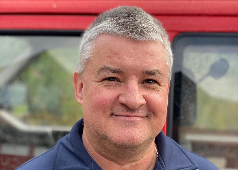 Ralf Schick (58) hat im Jahr 2002 seine Zusatzausbildung zum First Responder abgelegt. Als Zweiter Kommandant liegt ihm die Gruppe besonders am Herzen. Zusammen mit Stefan Schätzlein ist er als Gruppenführer für die Organisation verantwortlich.