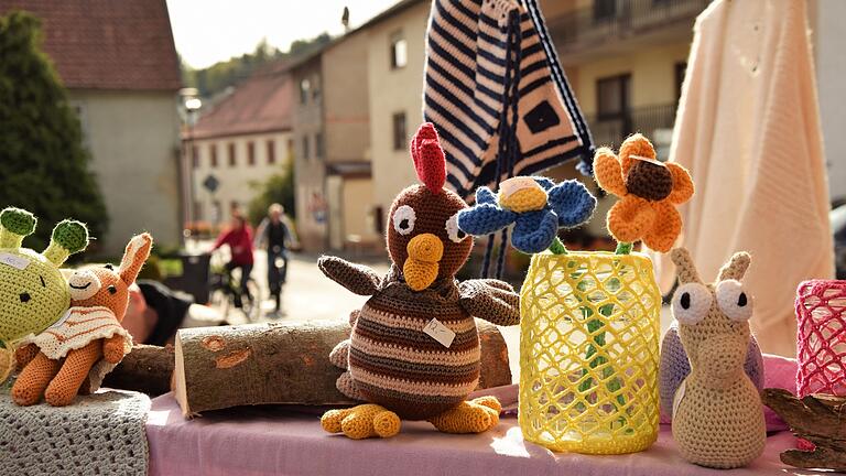 Viele handgemachte Produkte wurden auf dem Auraer Herbstmarkt verkauft. Viele handgemachte Produkte wurden auf dem Auraer Herbstmarkt verkauft.