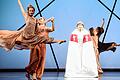 &bdquo;Die Päpstin&ldquo;: Ballettdirektorin Anna Vita greift eine alte Legende auf &ndash; mit den Mitteln des Tanztheaters.