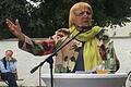 Claudia Roth in Nordheim in ihrem Element.