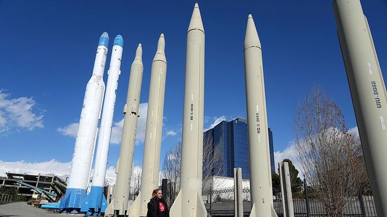 Raketen im Iran - Der Iran will den Vergeltungsschlag Israels nicht einfach so hinnehmen. (Archivbild) Raketen im Iran - Der Iran will den Vergeltungsschlag Israels nicht einfach so hinnehmen. (Archivbild)