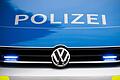 Polizei Blaulicht       -  Polizisten haben im Haus eines Patienten in Allgäu Weltkriegsmunition gefunden. (Symbolbild)