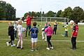 Unter der Leitung der Gebrüder Joachim und Stefan Warta durften die 3a und 3b jeweils zwei Schulstunden lang zeigen, wie geschickt sie mit dem Ball umgehen können.