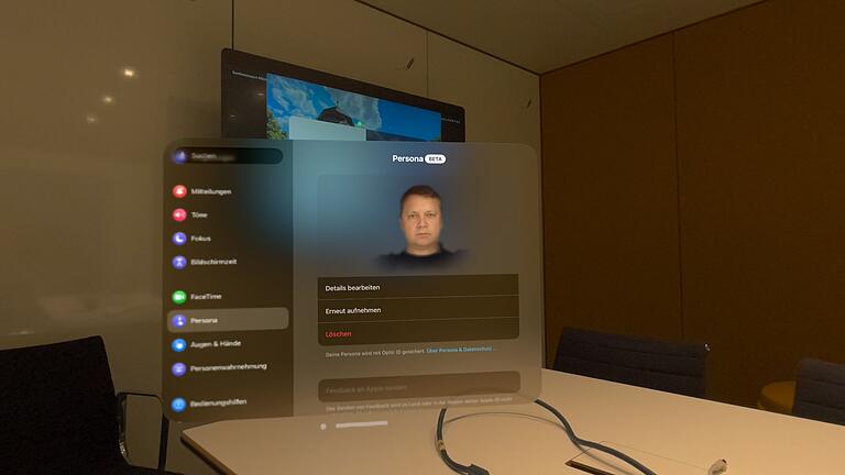 Das &bdquo;Persona&rdquo;-Hologramm für die 3D-Videotelefonie       -  Mit Hilfe der &bdquo;Persona&rdquo;-Hologramme kann man sich mit anderen Trägern der Vision Pro im virtuellen Raum unterhalten. Es ist eine Art 3D-Facetime.