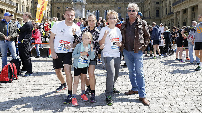 29. Residenzlauf Würzburg. Die Zellinger Familie Körner startet komplett in drei verschiedenen Läufen 29. Residenzlauf Würzburg. Die Zellinger Familie Körner startet komplett in drei verschiedenen Läufen